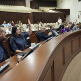 1784247506715-congreso_lectura